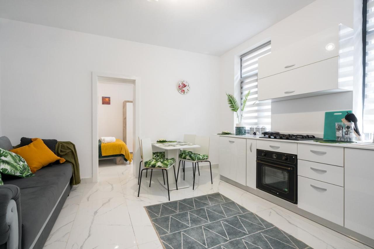 Ferienwohnung Light-Monza-Unirii Bukarest Exterior foto