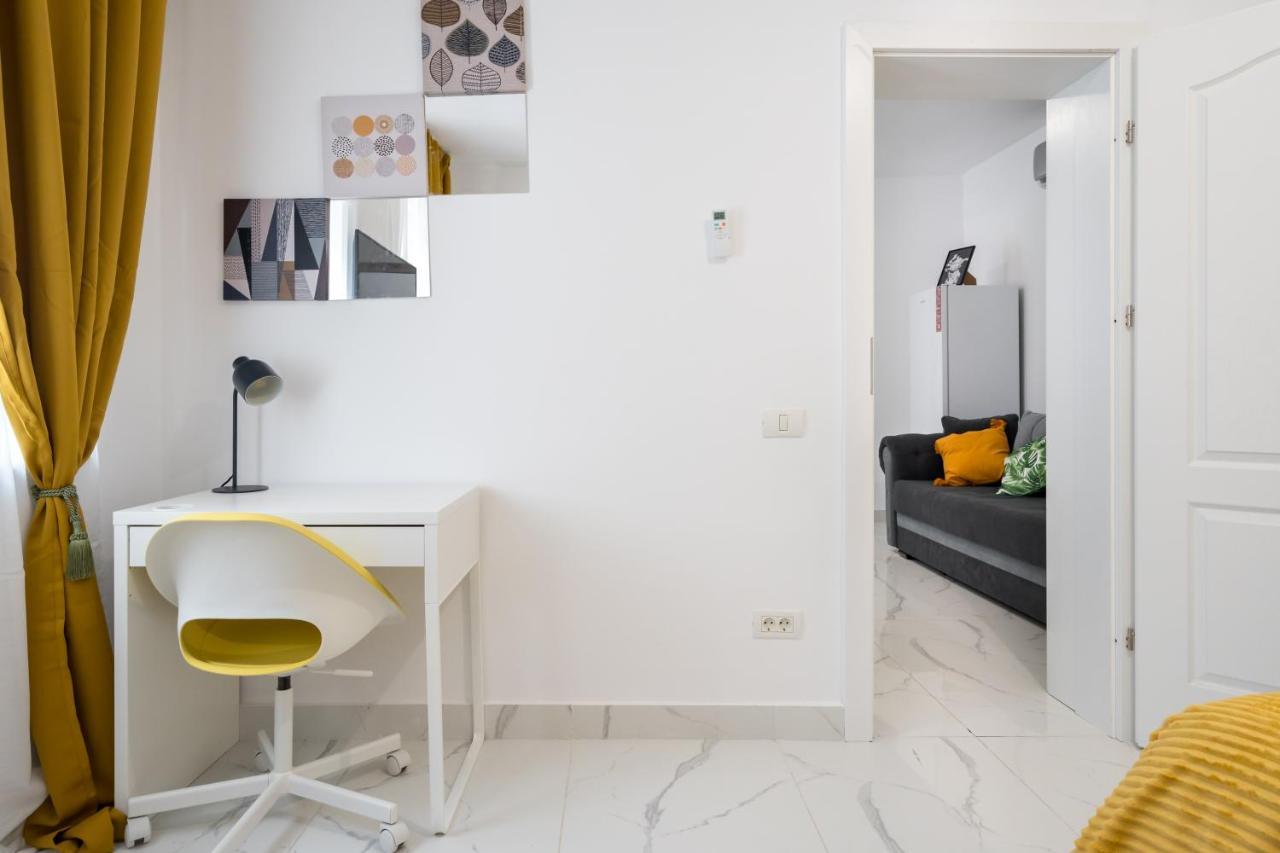 Ferienwohnung Light-Monza-Unirii Bukarest Exterior foto